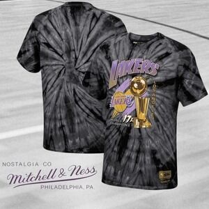 Mitchell & Ness Unisex Los Angeles Lakers 17X Trophy‎ T-Shirt Black Tie Dye S